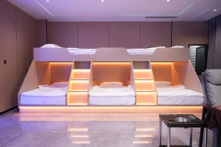 Yongli Hotel Отели рядом с достопримечательностью «Mao Zedong Former Residence (Northwest to Sanwan Travel Shopping Center)»