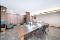 Vienna Zhihao Hotel (Shenqiu High-speed Railway Station)