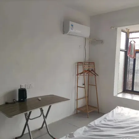 Tongxin Hotel