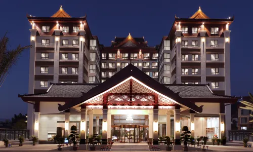 Grand Hotel Mangshi Shengshui Lake