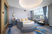 Qiaogeli Hotel, Kunlun Hotel dekat Urumqi Midong Administration School