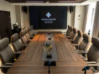 The GiorgioMorandi Hotels (Jinan Olympic Sports West Road) Hotels near Li Cheng