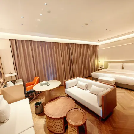 Qiqihar Lakeside Hotel