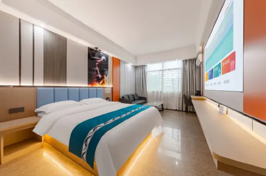 Four Seasons Business Hotel
