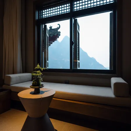 Yunwai Mountain residence in Wudang Mountain (Qiongtai Scenic spot Shop)