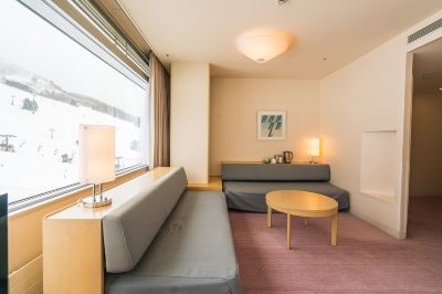 2号館 ファミリーツインA禁煙 ゲレンデビュー 苗場プリンスホテルの写真