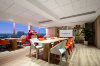 Songxia Hotel (Chongqing International Expo Center Central Park)