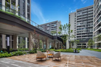 Xichang Hanjin Hotel ( qionghai 17 Degree Wanda Plaza Hotel) Hotels near Xichang Jianchang Ancient City Wall Park
