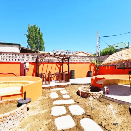 Tex Jinxin Courtyard Homestay