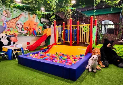 홀리데이 빌라 조식 뷔페