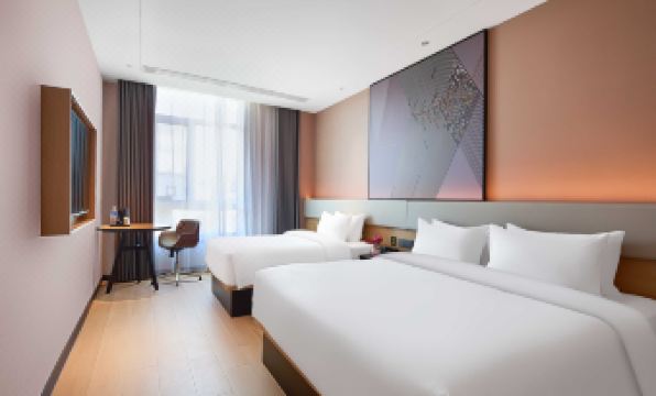 IU Hotel (Xindaji Market Branch, Funing District, Qinhuangdao)