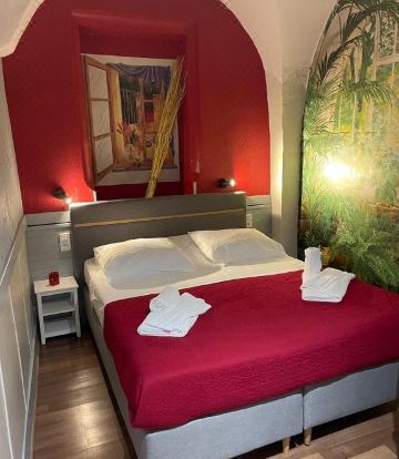 4. 호텔 드 사부아..