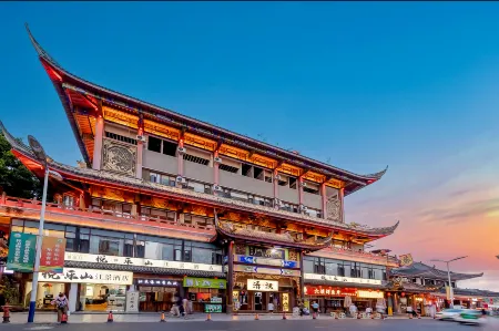 Yue Leshan River View Hotel(Shangzhongshun commercial street branch)