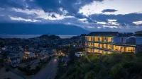 Aurora | Guyu Half Mountain Full Sea View Designer Resort Hotel (Dali Erhai Branch) Hotels in der Nähe von Yuji Island