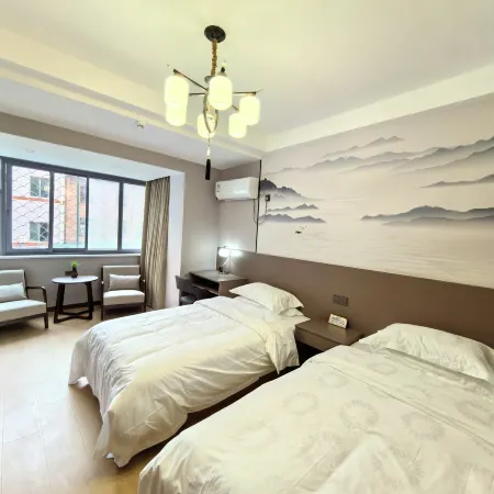 Peace Yijia Hotel