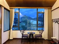 福祥居·極簡伴江景觀民宿（邊城茶峒景區店）