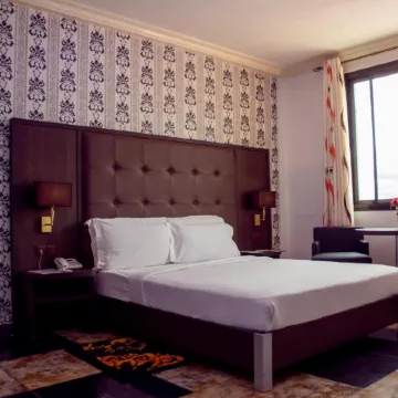 NEW HEAVEN HOTEL