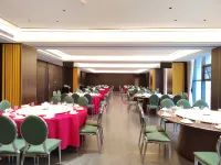 Xiangrui Holiday Hotel