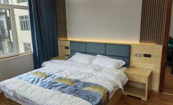Shiqu Yunqi Hotel