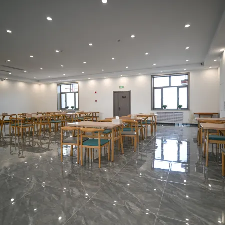 HuLin Zhuo Yi Hotel