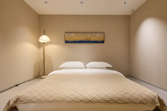 Floral Hotel·Yunxiju Viewing Hotel (Datong Ancient City Store)