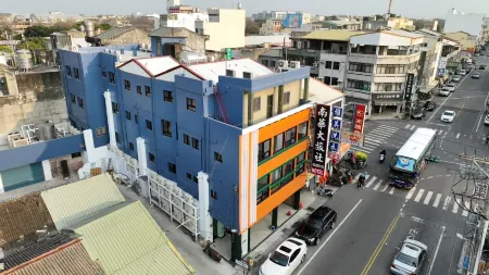 Nanhua Hotel Отели в г. Чжанхуа