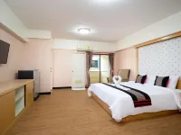 P-Park Hotel Bangkok Hotel in zona Stazione Metro Tao Poon