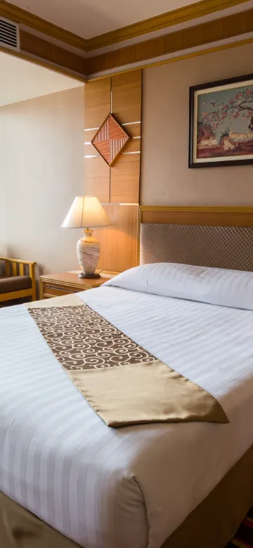 ห้องซูพีเรียร์ เตียงใหญ่ 1 เตียง