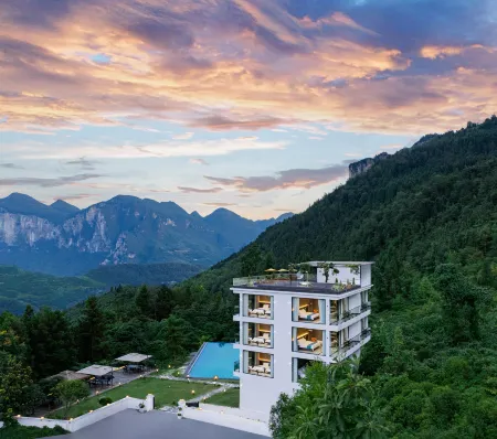 enshiranqi homestay Отели рядом с достопримечательностью «Seven Star village Scenic Area»