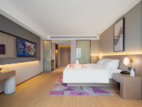 Lavande Hotel (Weihai Rushan Zhenhua Shopping Center) Hotels in Rushan