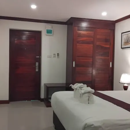 Nakhone champa Hotel