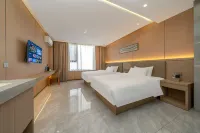 Lingshan Feiyue Hotel (Luwu Town)
