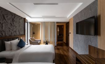 Kin Hotel Thai Van Lung