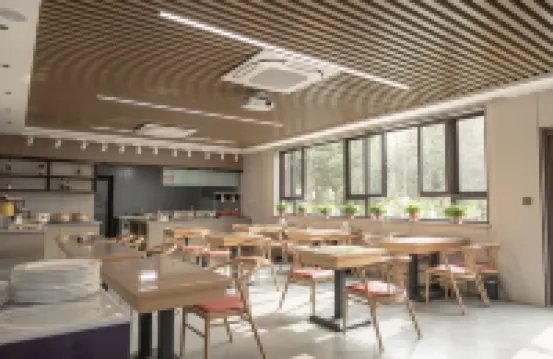 Youjia Smart Hotel (Yutian Railway Station)