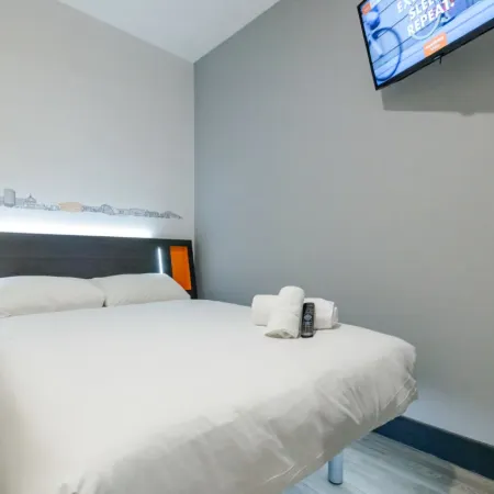 easyHotel Milton Keynes Отели рядом с достопримечательностью «Железнодорожный вокзал Блетчли»