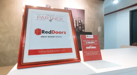 RedDoorz Hostel @ Ritz Place Baguio Отели в г. Туба