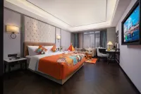 Victoria Lizhi Hotel (Tianyi International Branch, North Square, Maoming High speed Railway Station) Hotels near Lijing Shopping Center (Renmin Middle Road)