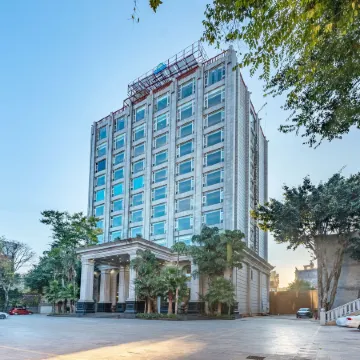 Days Hotel by Wyndham Yanshan Transport Terminal