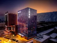 Yuzhong Lanke International Hotel - parking