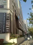 Weiting Qingju Hotel (Shanghai Jing'an Temple Natural History Museum ) 징안스/정안사 지역 호텔