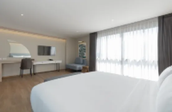 P-Park Hotel Pattaya Hotels near Mini Siam