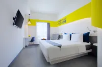 Yello Hotel Jemursari Hotels in Tenggilis Mejoyo