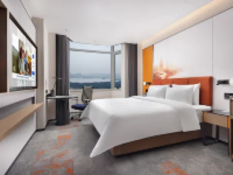 Hampton by Hilton Hangzhou West Lake Lakeside Wulin Square Hotels near Wulin Square