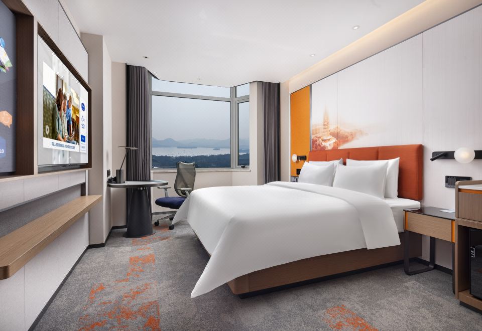 4. 햄튼 바이 힐튼..