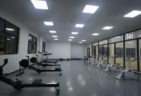 Guizhou Wenlv Jiayi · Swimming Pool International Resort Hotel (Kaili) - ที่มีฟิตเนส