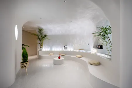 Mengzi Mint Inn B&B (Nanhu Park Branch) Отели рядом с достопримечательностью «Honghe College»