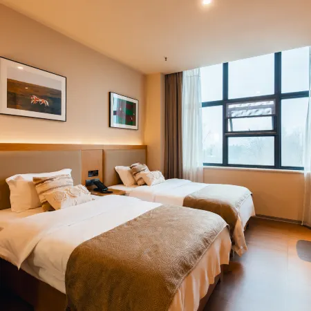 Jintang Chuangminglijing Hotel
