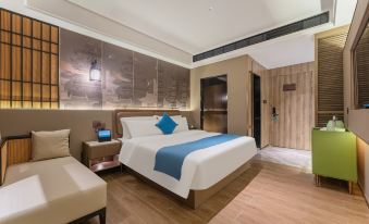 Aiwei Hotel (Shenzhen University Town Subway Station)