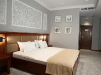 Mir Luxe Plaza Hotels near Toshkent