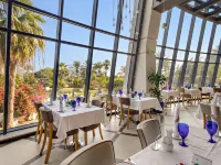 Le Méridien Al Aqah Beach Resort Hotels in Al Aqah